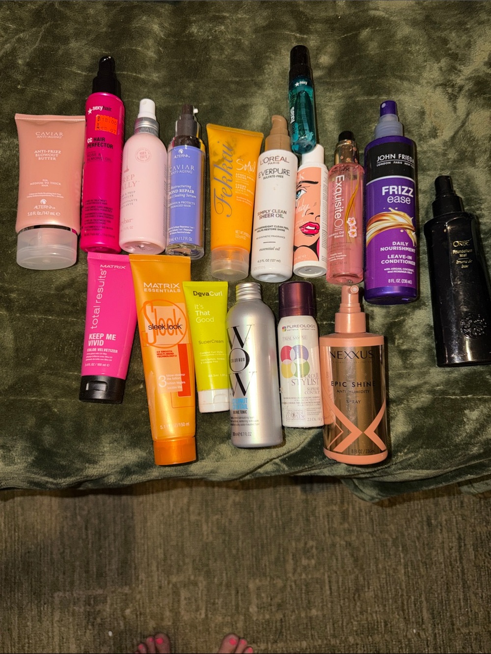 Lot of hair care items